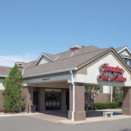 Hampton Inn & Suites Kansas City-Merriam Extérieur photo