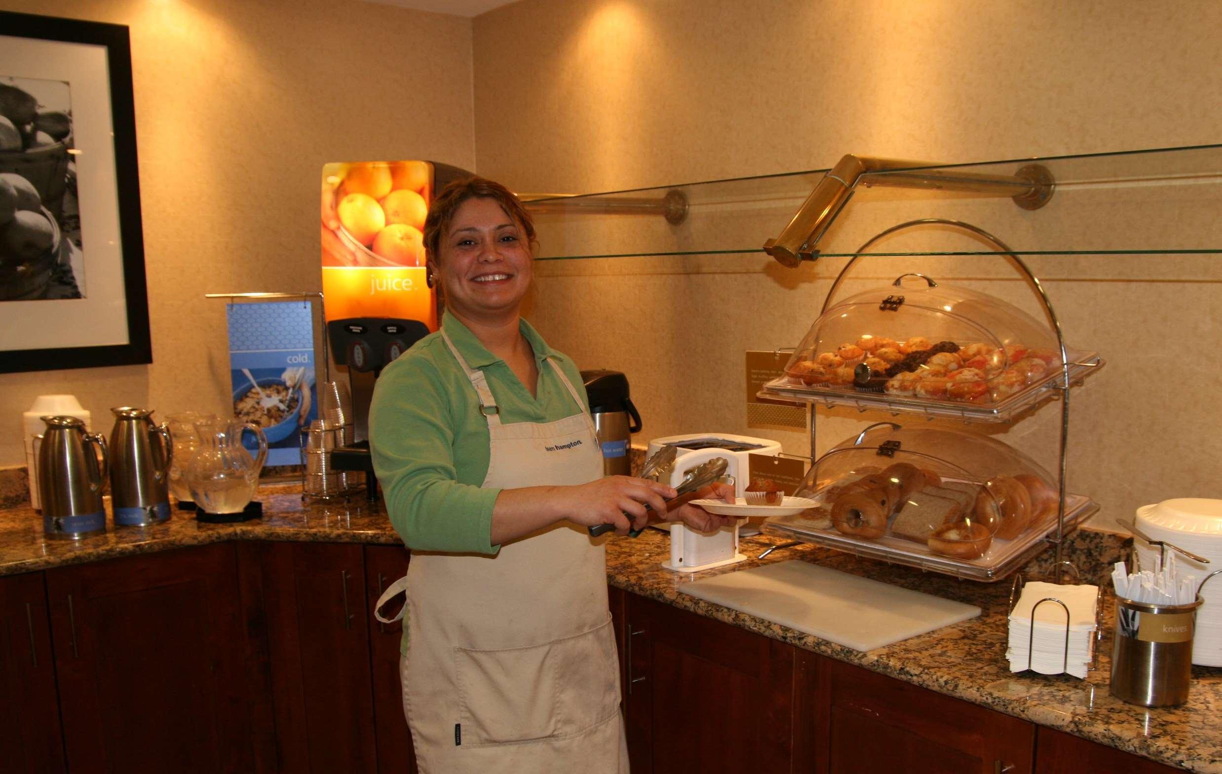 Hampton Inn & Suites Kansas City-Merriam Extérieur photo